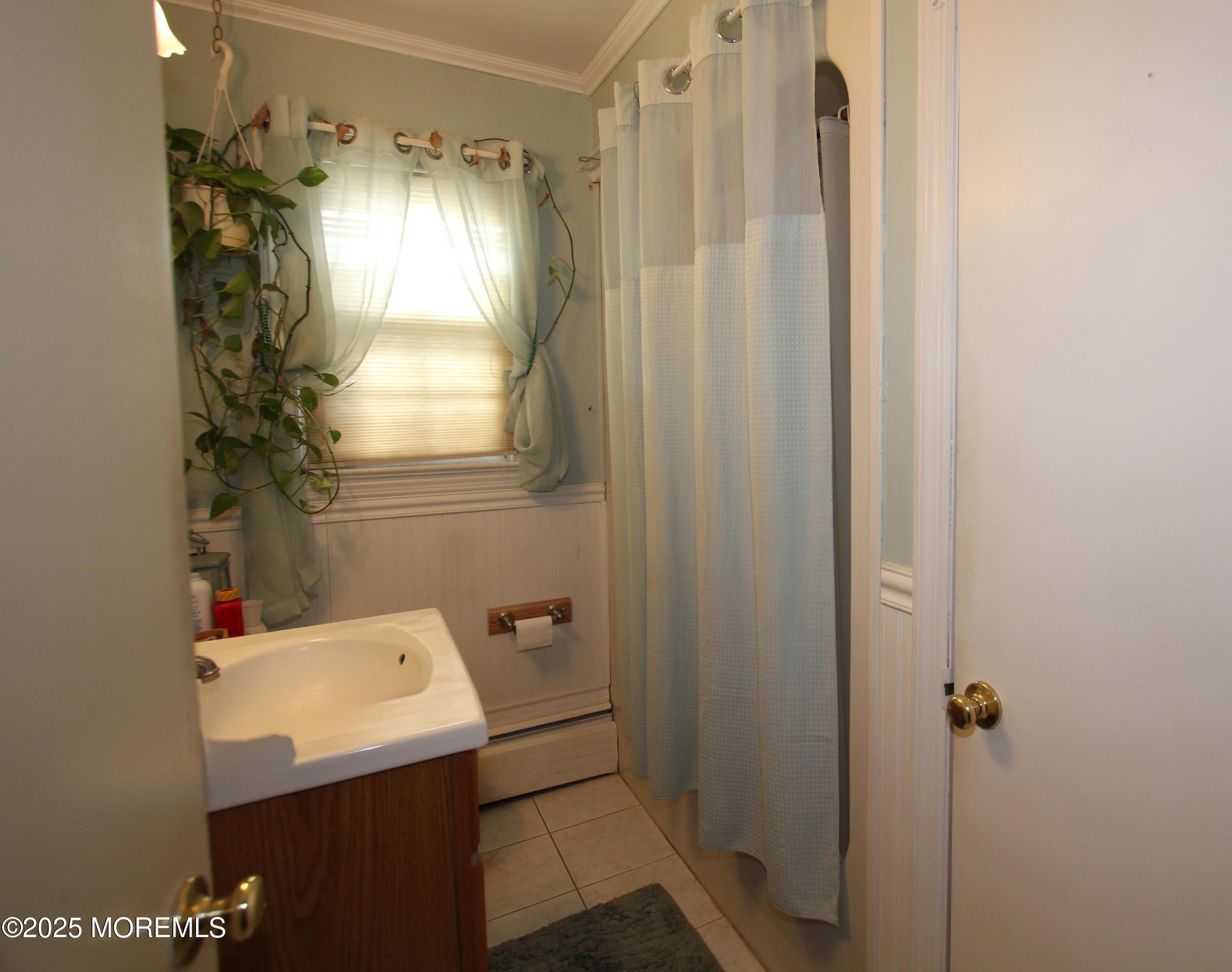 114 Durand Road Neptune Township, NJ 07753 - Photo 8 of 18 114 Durand - 8