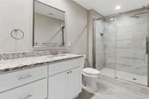 $309,900 | 213 Teakwood Lane, Lewisville, TX 75067