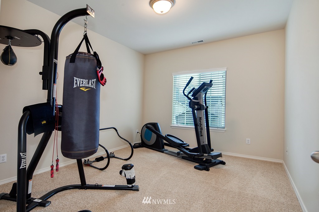 24003 42nd Avenue Southeast Bothell, WA 98021 - Photo 13 of 19