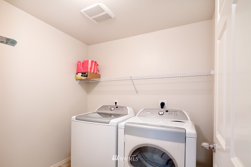 24003 42nd Avenue Southeast Bothell, WA 98021 - Photo 14 of 19