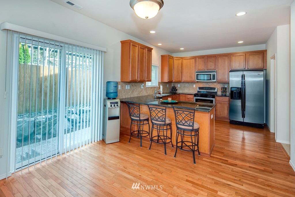 24003 42nd Avenue Southeast Bothell, WA 98021 - Photo 5 of 19