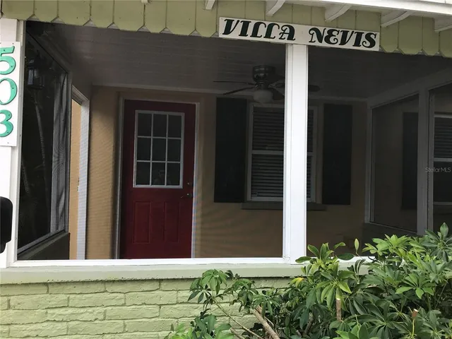 a view of entrance front of the house