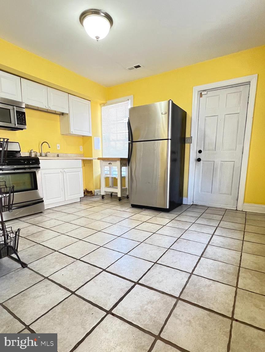 2516 Hollins Ferry Road Baltimore, MD 21230 - Photo 9 of 16 Gallery Image 9