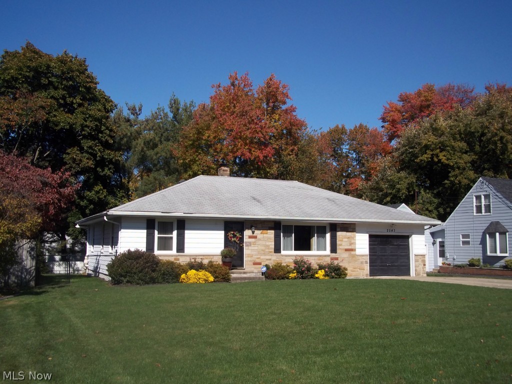 2543 Burnham Road Akron, OH 44333 - Photo 1 of 15 Gallery Image 1