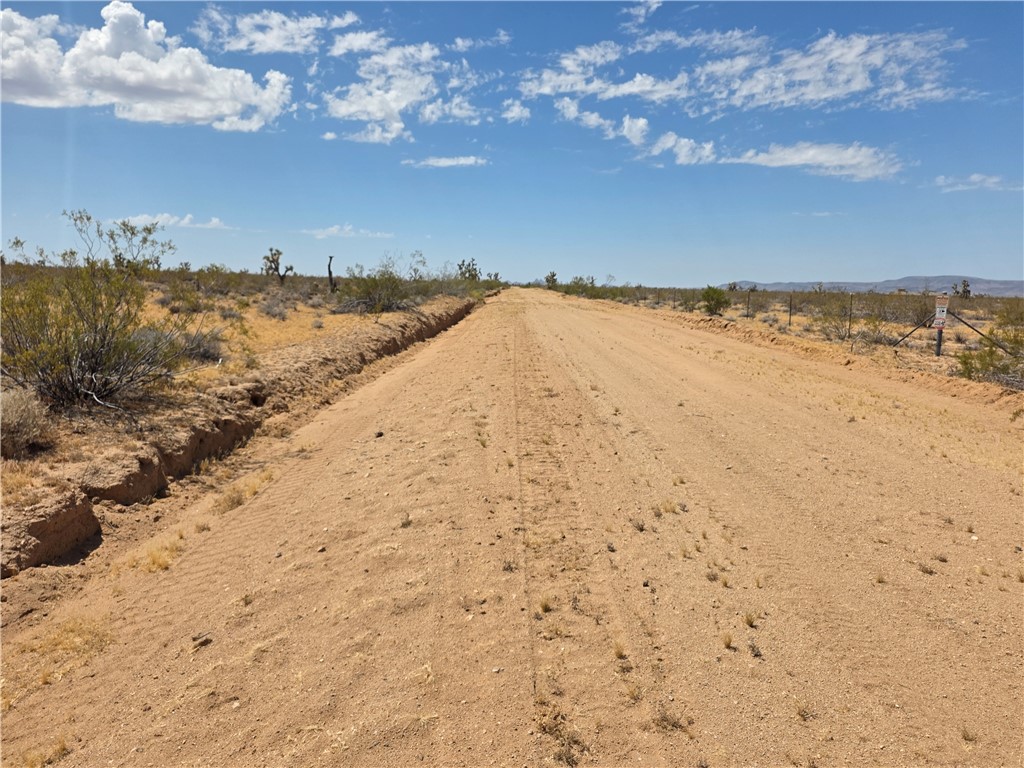 2328 South Tom Mix Road Yucca, AZ 86438 - Photo 17 of 17 a view of ocean view with beach