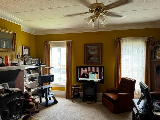 $350,000 | 194 West Main Street, Littleton, NH 03561