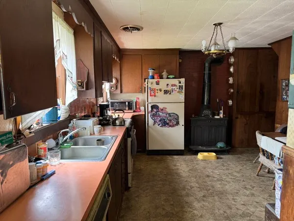 $350,000 | 194 West Main Street, Littleton, NH 03561