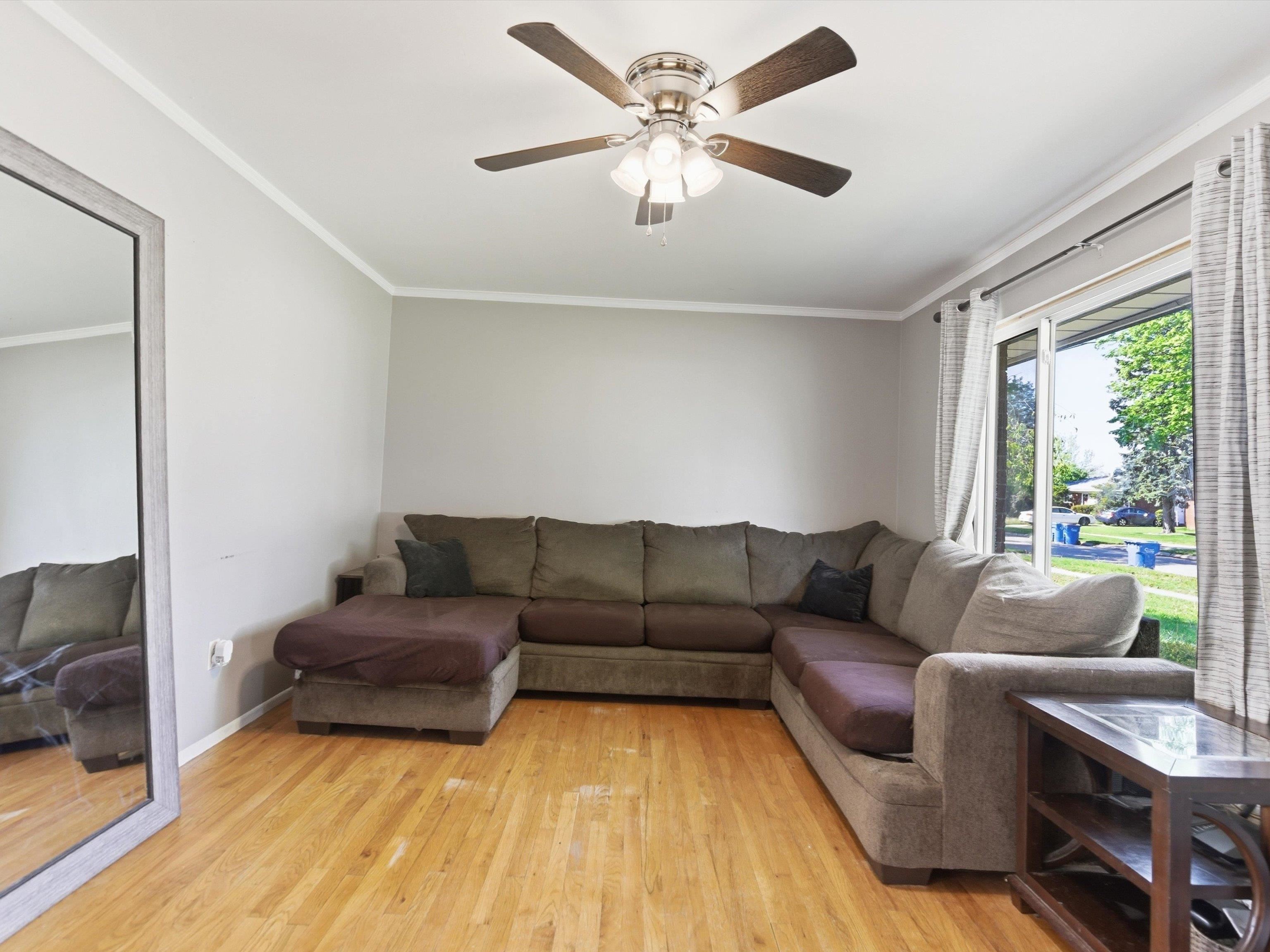 25542 Virginia Warren, MI 48091 - Photo 10 of 29