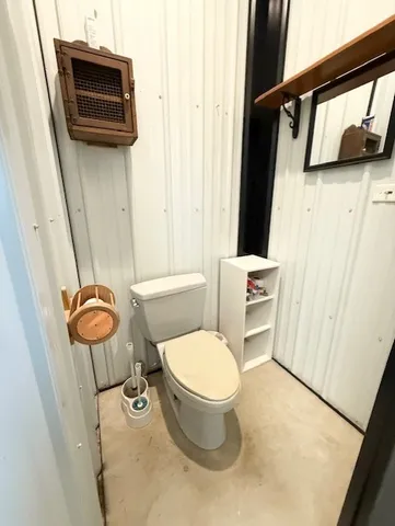 $349,900 | 114 Fox Squirrel Drive, Dover, TN 37058