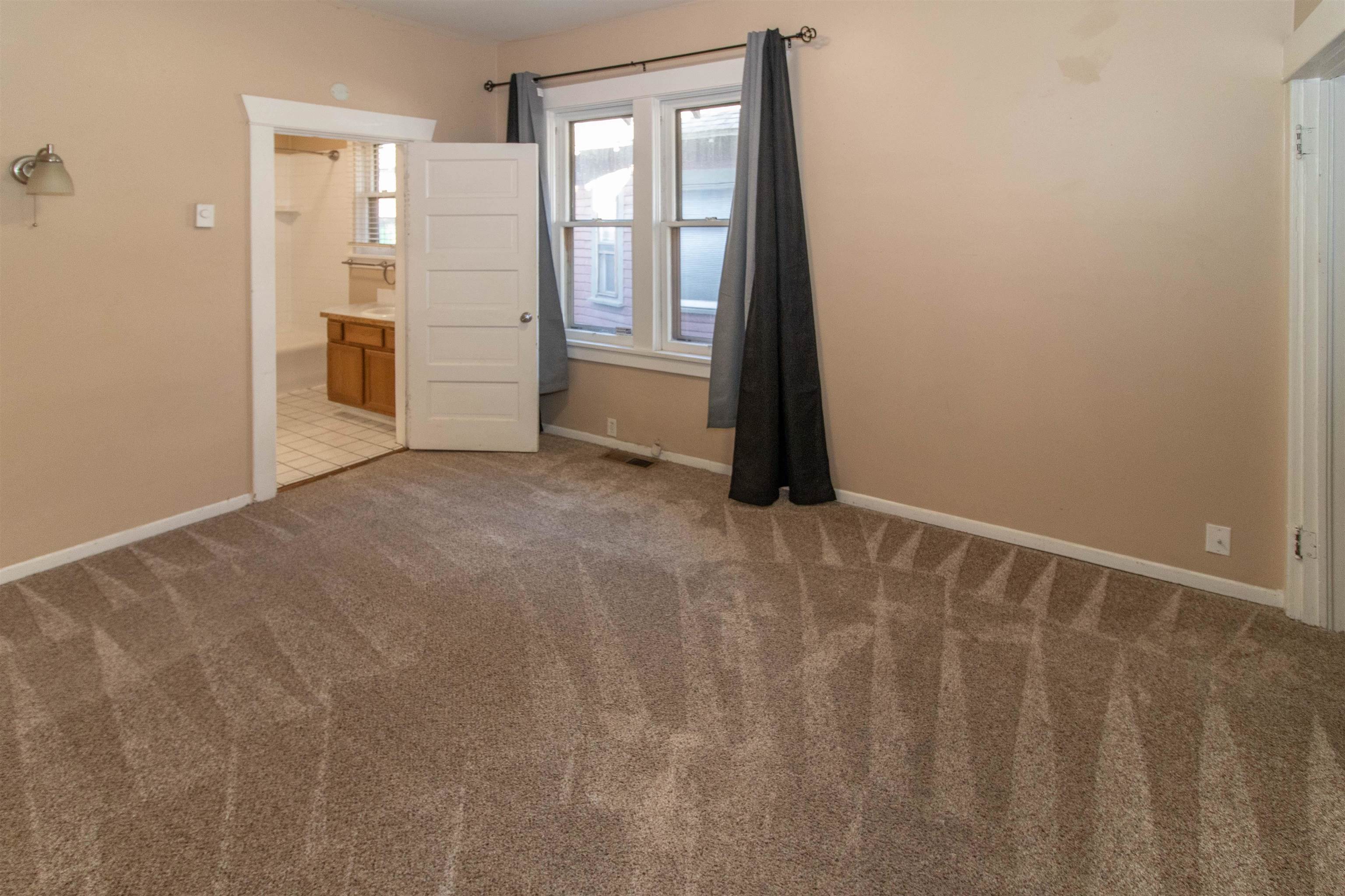 2804 West Mallon Avenue Spokane, WA 99201 - Photo 11 of 25