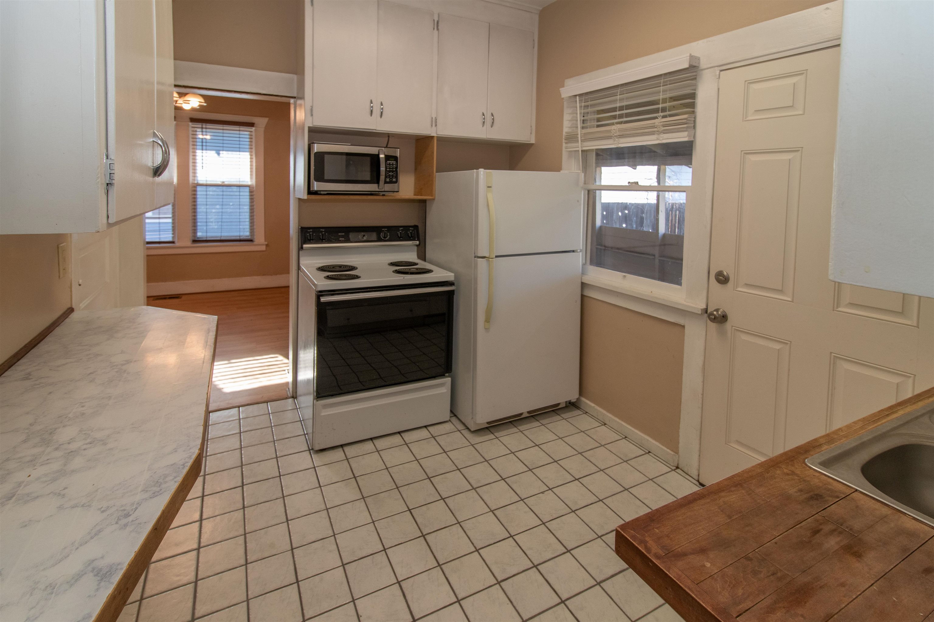 2804 West Mallon Avenue Spokane, WA 99201 - Photo 13 of 25