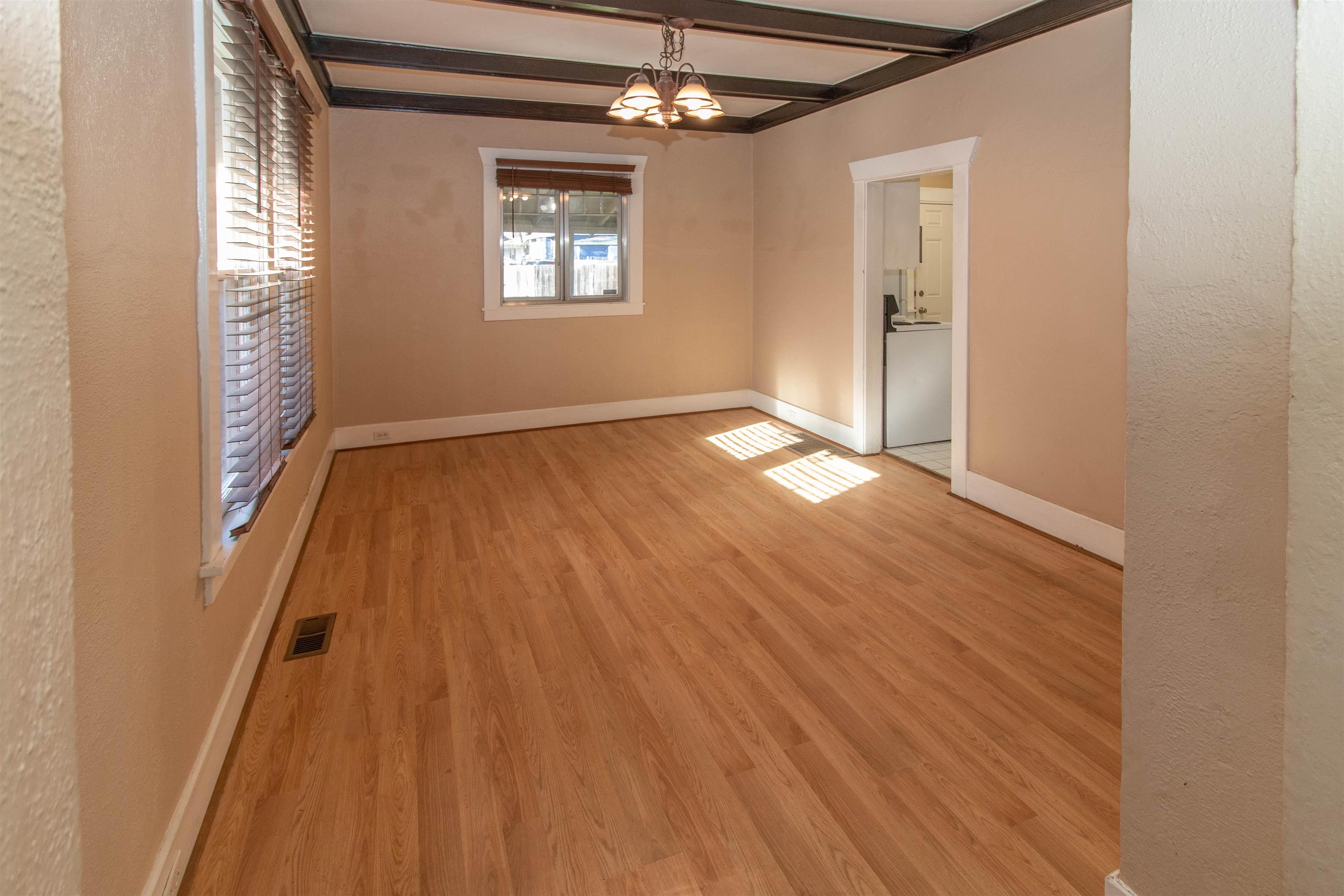 2804 West Mallon Avenue Spokane, WA 99201 - Photo 9 of 25