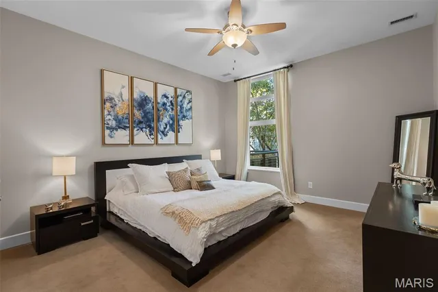 $400,000 | 7542 Cromwell Drive, Unit 1B, Clayton, MO 63105