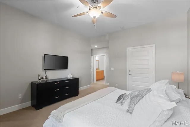 $400,000 | 7542 Cromwell Drive, Unit 1B, Clayton, MO 63105