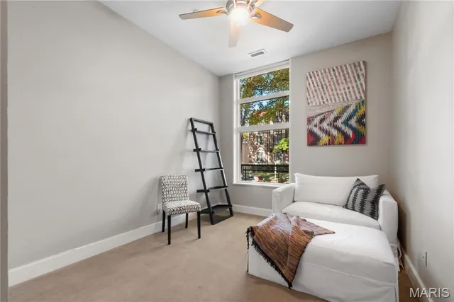 $400,000 | 7542 Cromwell Drive, Unit 1B, Clayton, MO 63105