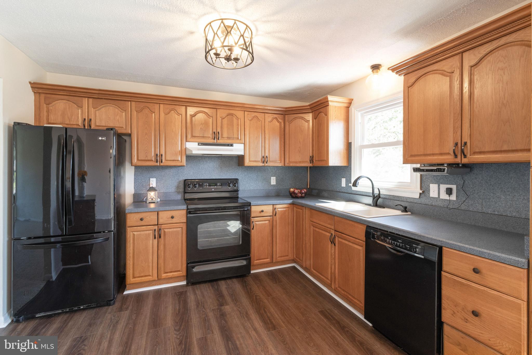 3447 Augusta Road Manchester, MD 21102 - Photo 11 of 41 Large Kitchen, View 2