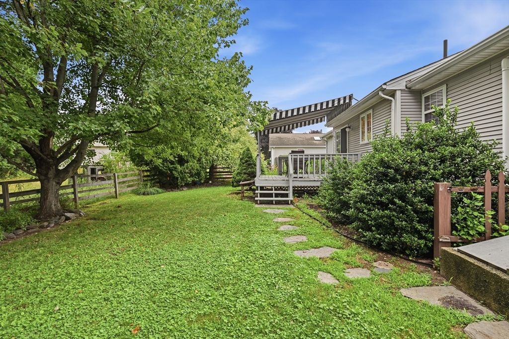 14 Florence Road Easthampton, MA 01027 - Photo 41 of 42 Gallery Image 41