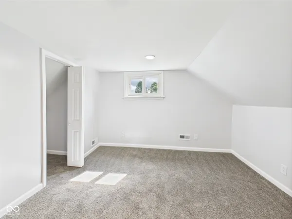 $199,900 | 225 Carthage Road, Charlottesville, IN 46117