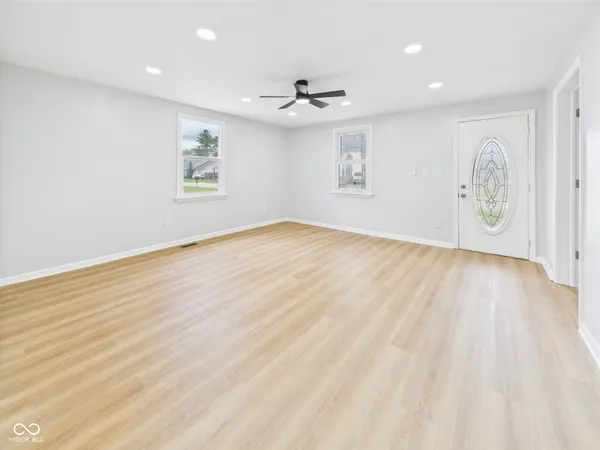 $199,900 | 225 Carthage Road, Charlottesville, IN 46117