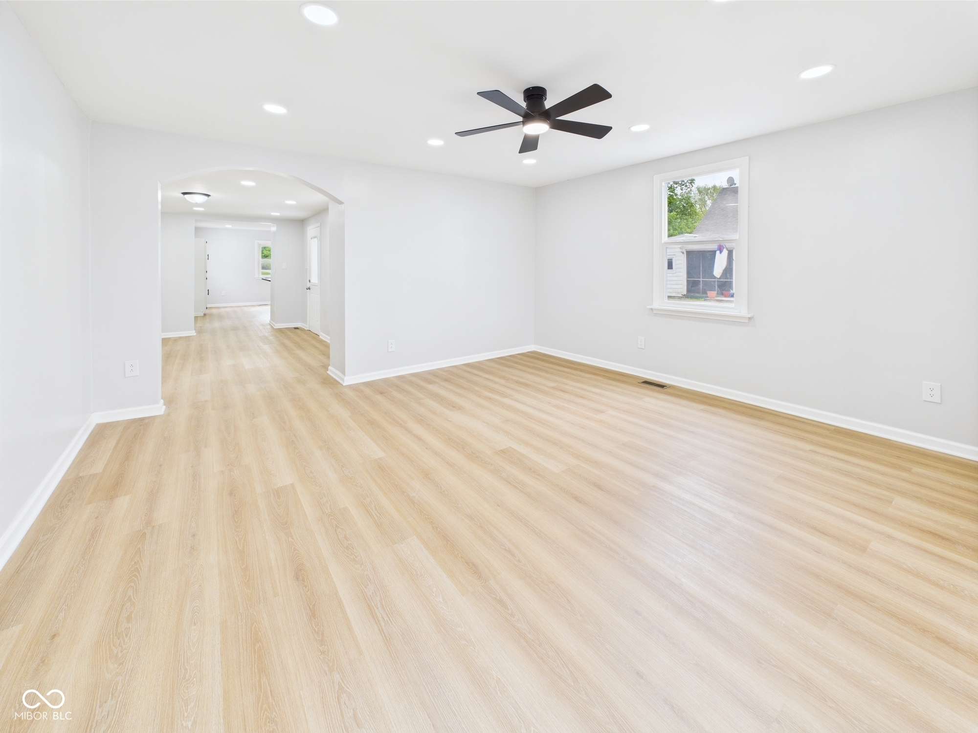 225 Carthage Road Charlottesville, IN 46117 - Photo 6 of 22