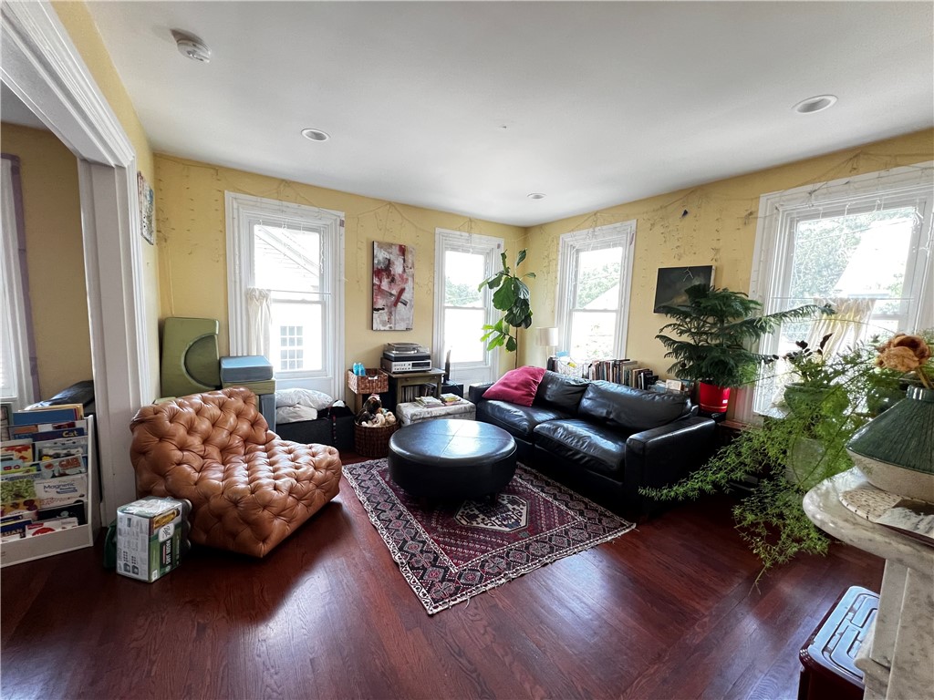 191 Transit Street, Unit 2 Providence, RI 02906 - Photo 3 of 21 Living room