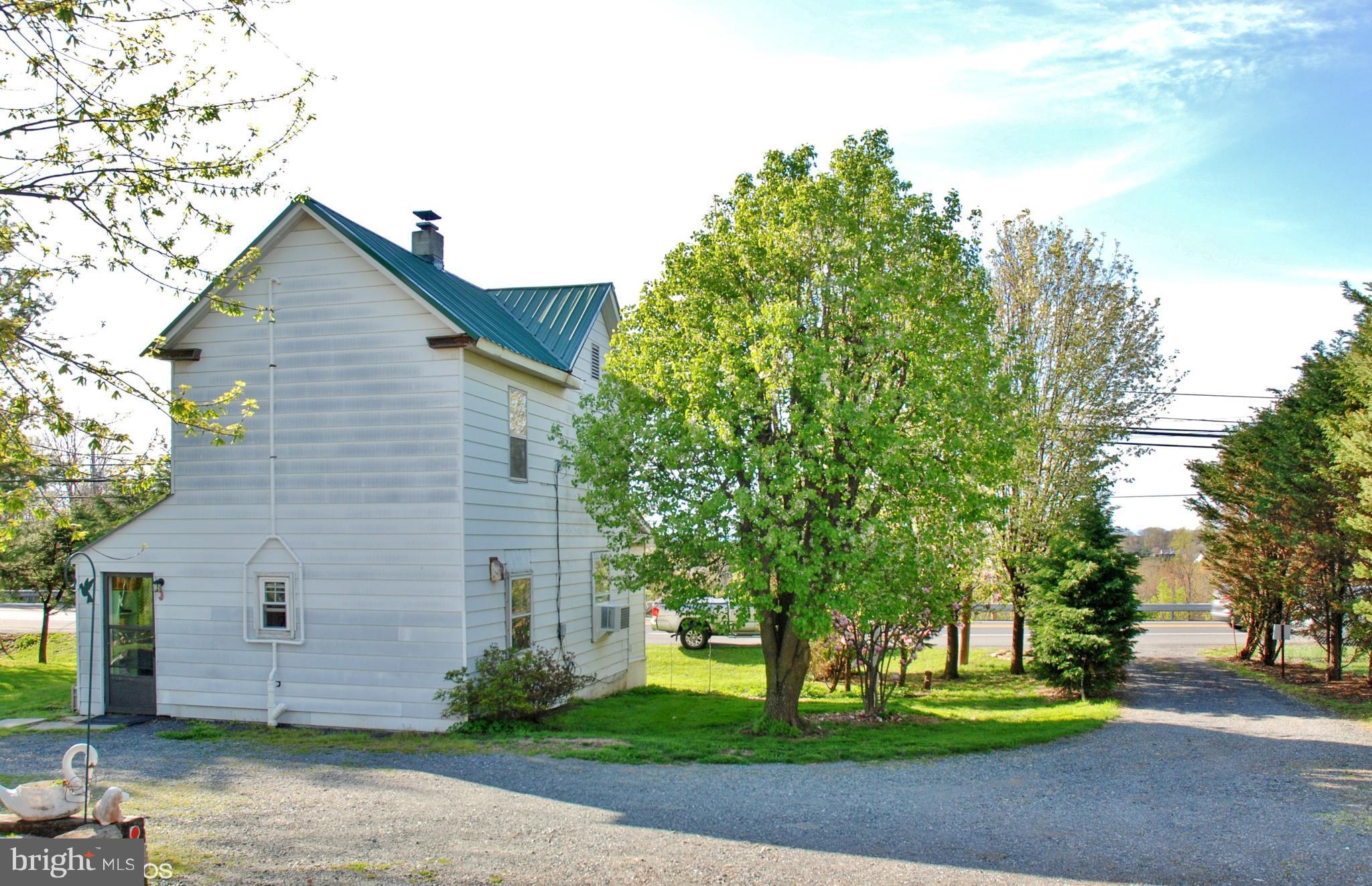 24211 Ridge Road Damascus, MD 20872 - Photo 1 of 15 Exterior (Front)