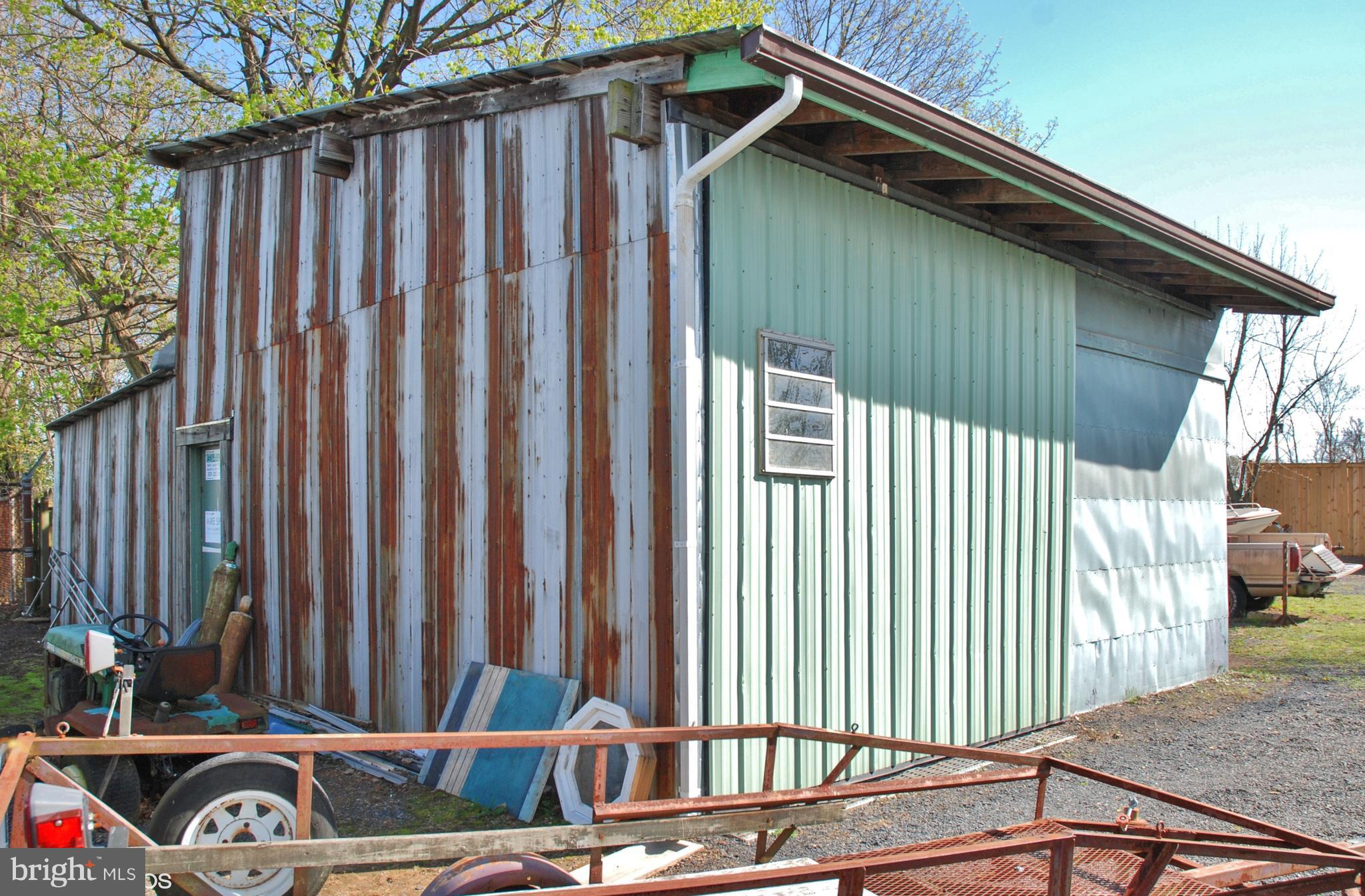 24211 Ridge Road Damascus, MD 20872 - Photo 15 of 15 Expansive Pole Building with Leanto