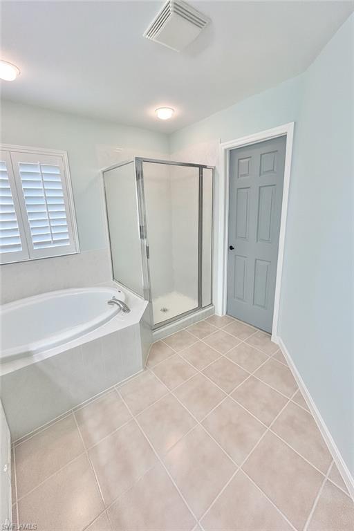 9813 Foxhall Way, Unit 2 Estero, FL 33928 - Photo 17 of 22 Master Bathroom