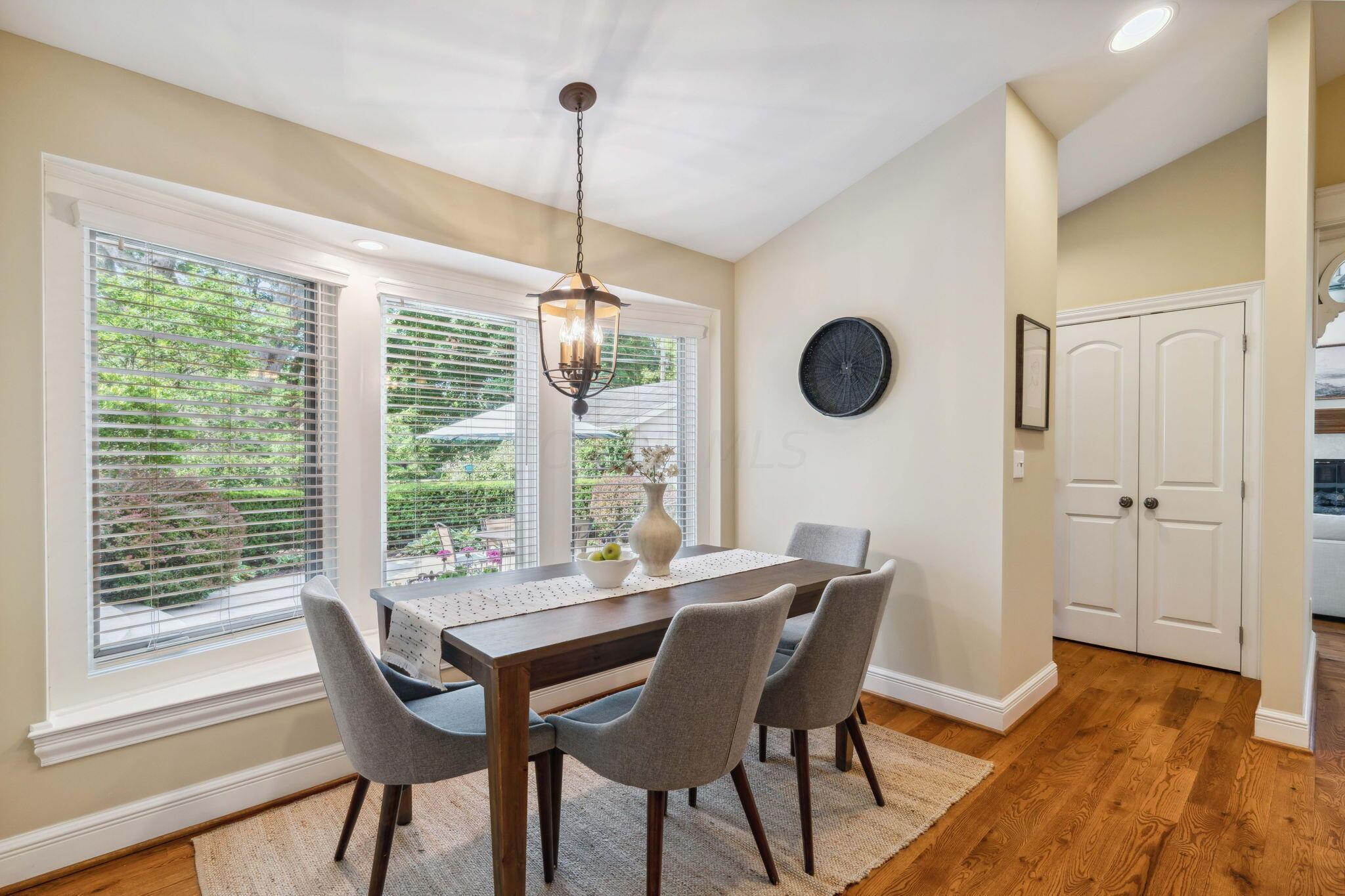 2481 Farleigh Road Columbus, OH 43221 - Photo 26 of 84 Eat-In Space