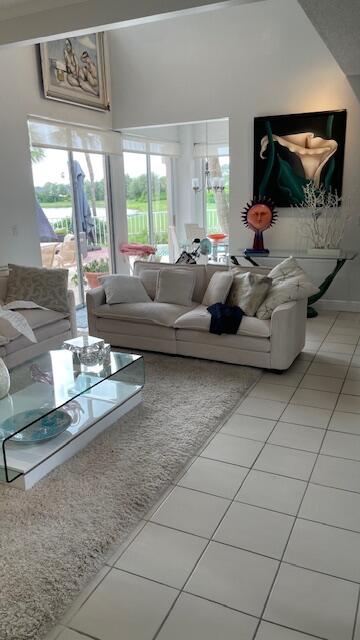 17691 Tiffany Trace Drive Boca Raton, FL 33487 - Photo 13 of 35 image3