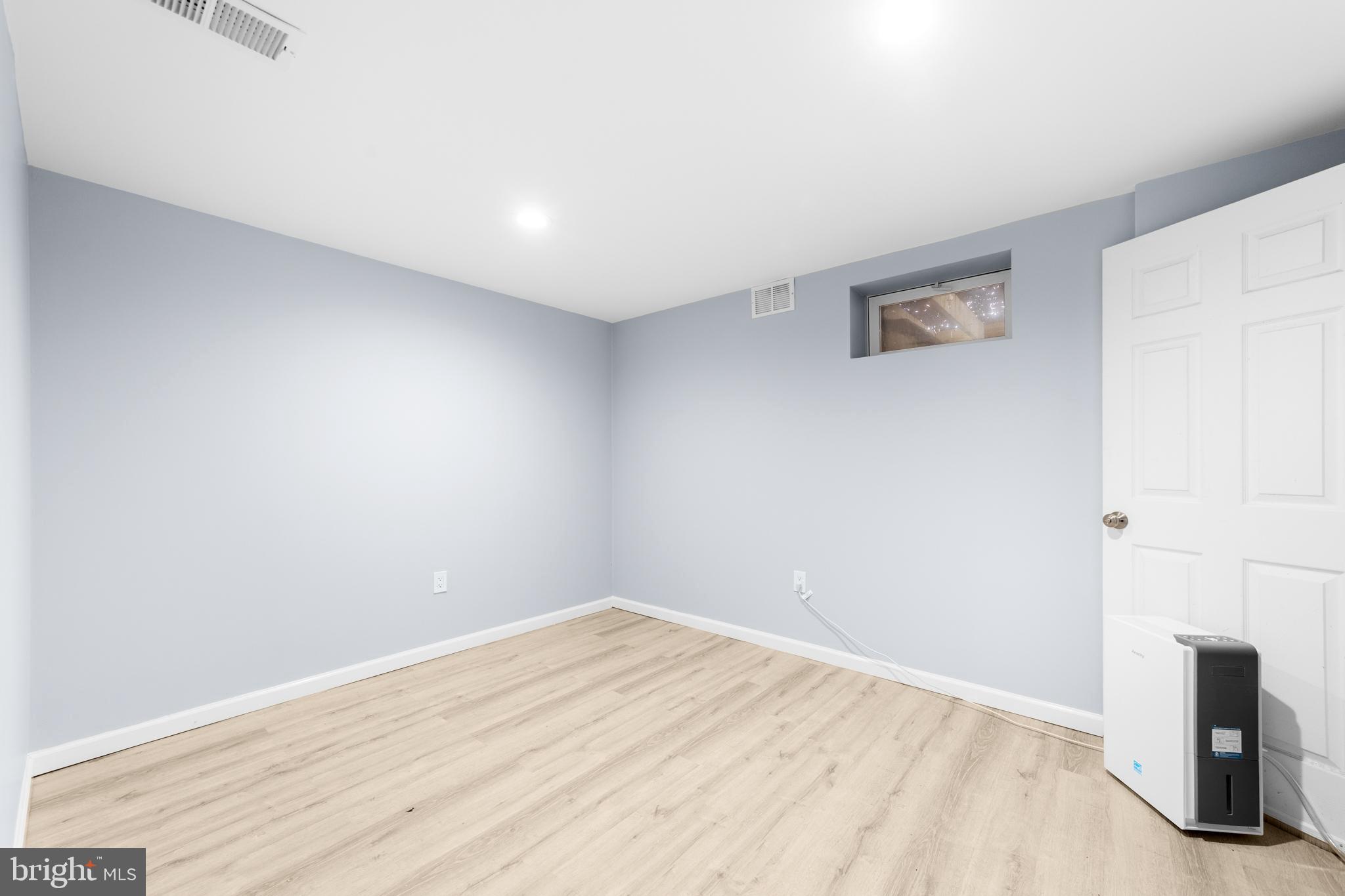 638 Princeton Kingston Road Princeton, NJ 08540 - Photo 25 of 35 a view of empty room with wooden floor