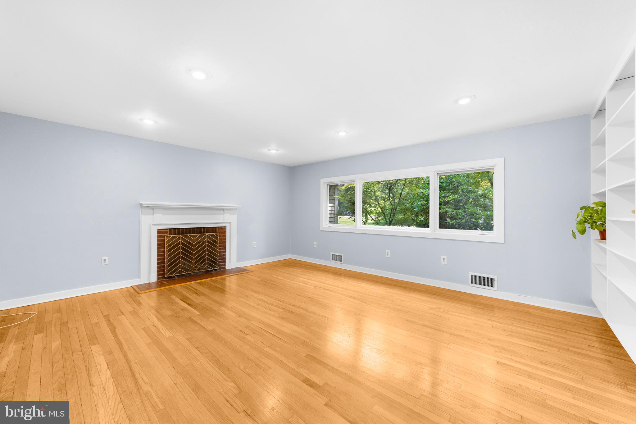 638 Princeton Kingston Road Princeton, NJ 08540 - Photo 6 of 35 a view of an empty room with a window