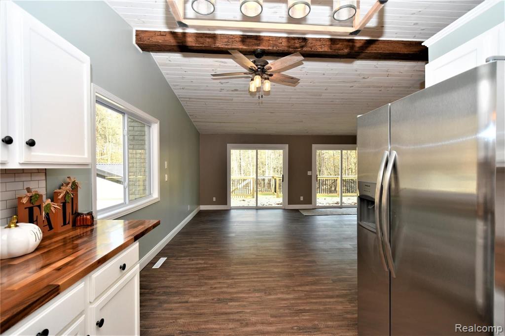 7857 Newberry Road Durand, MI 48429 - Photo 9 of 56