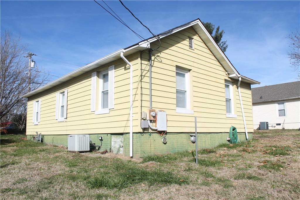 3255 Trinity Church Road Valdese, NC 28690 - Photo 18 of 19 Gallery Image 18