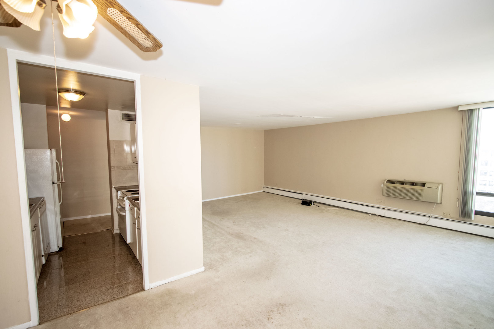 5740 North Sheridan Road, Unit 9D Chicago, IL 60660 - Photo 21 of 35 Gallery Image 21