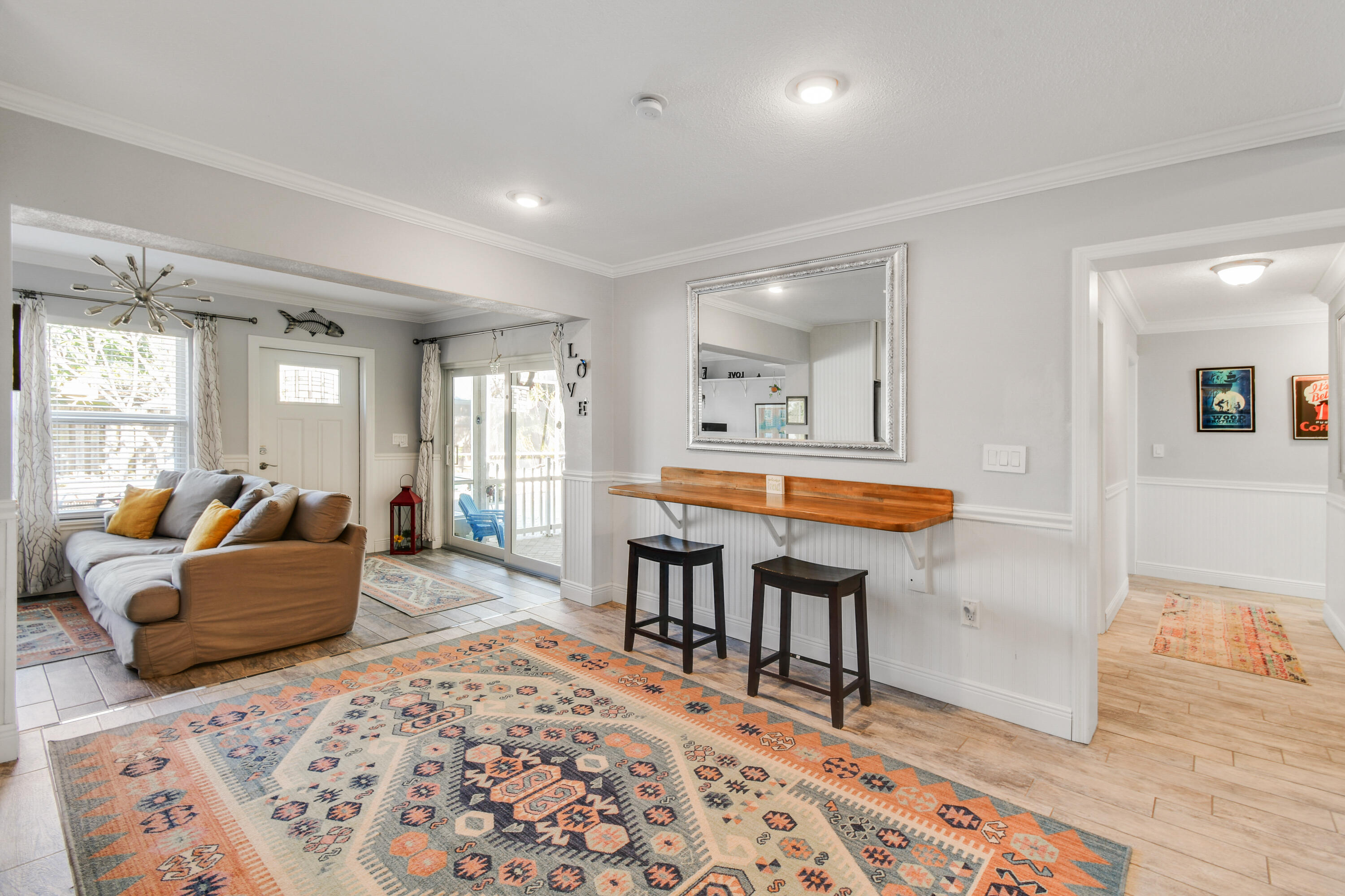 8963 Southeast Ceres Street Hobe Sound, FL 33455 - Photo 19 of 52 Living area