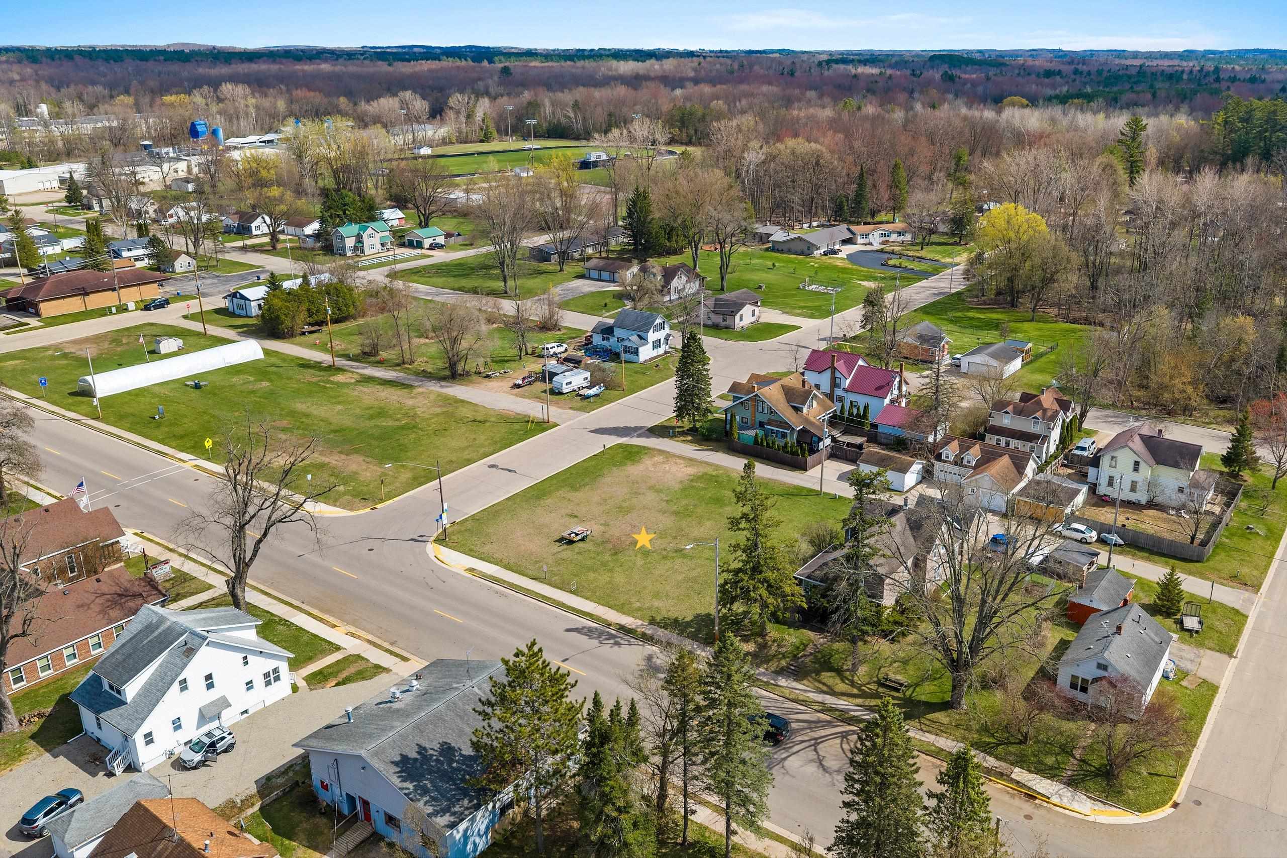 East Main Street Suring, WI 54174 - Photo 3 of 10