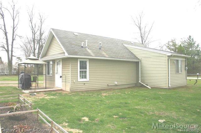 51480 Fairchild Road New Baltimore, MI 48051 - Photo 19 of 19 31189682-20.jpg