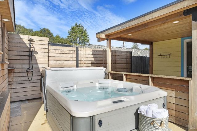 $1,350,000 | 25 Roosevelt Avenue, San Rafael, CA 94903