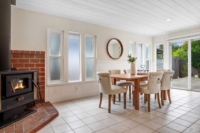 $1,350,000 | 25 Roosevelt Avenue, San Rafael, CA 94903