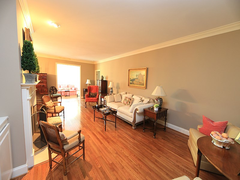 1313 Canfield Court Raleigh, NC 27608 - Photo 10 of 23 Photo 10