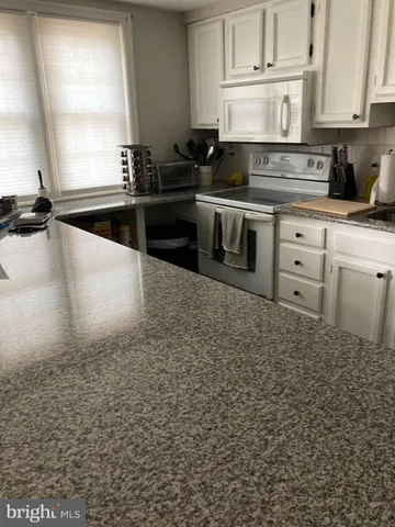 $2,000 | 2821 West 6th Street, Wilmington, DE 19805