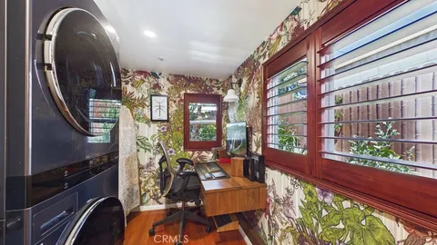 $898,000 | 25 North Lima Street, Sierra Madre, CA 91024