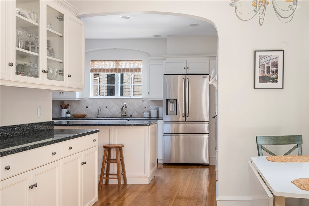 71 Emeline Street Providence, RI 02906 - Photo 23 of 45