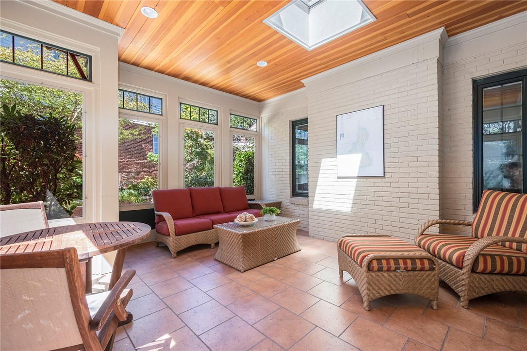 71 Emeline Street Providence, RI 02906 - Photo 25 of 45