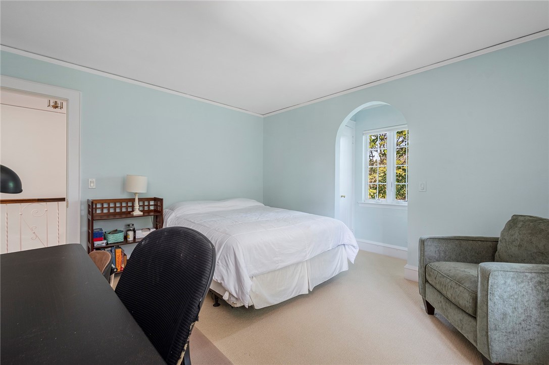 71 Emeline Street Providence, RI 02906 - Photo 41 of 45