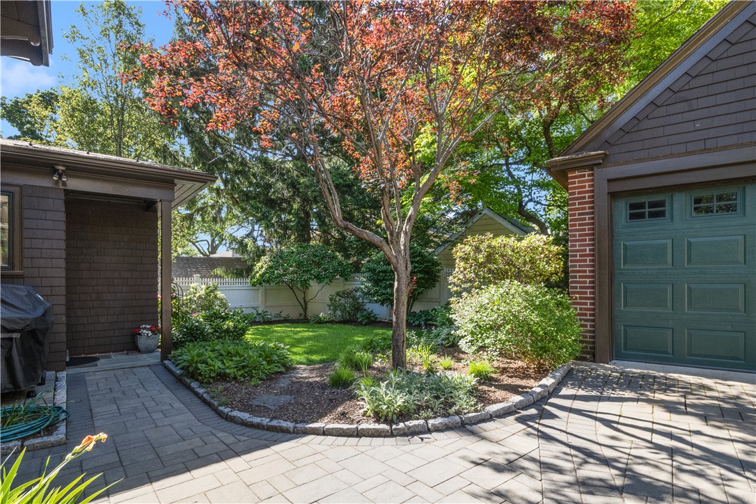 71 Emeline Street Providence, RI 02906 - Photo 44 of 45