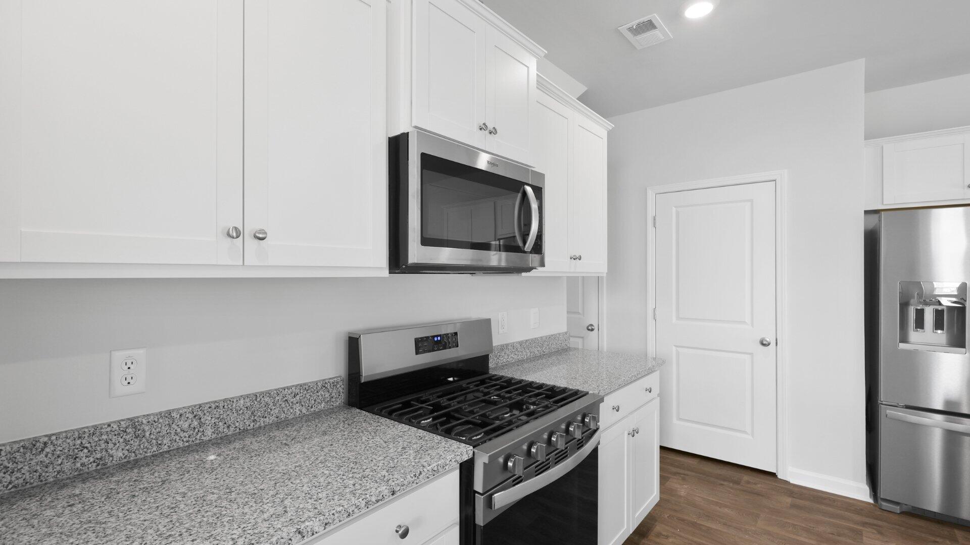 790 Long Blf Road Summerville, SC 29486 - Photo 15 of 36 18_ru4a0938