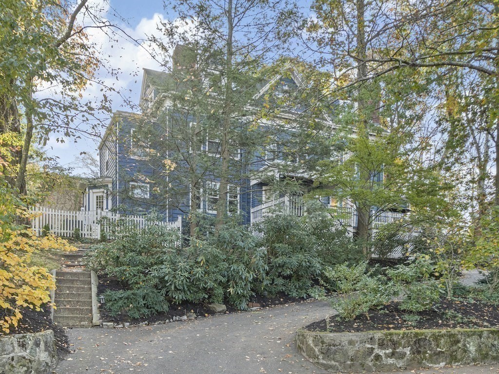 62 Clark Road, Unit 1 Brookline, MA 02445 - Photo 32 of 37