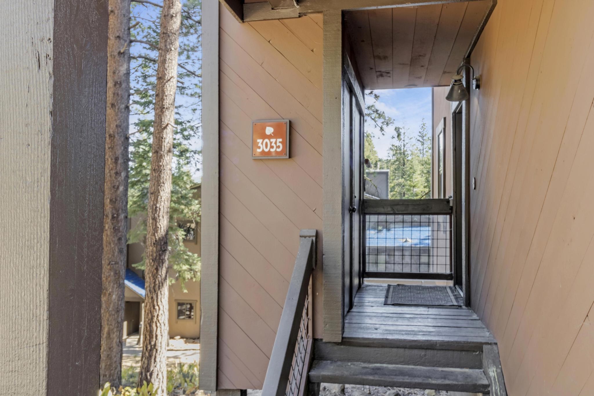 3035 Silver Strike Truckee, CA 96161 - Photo 17 of 20 a view of entryway